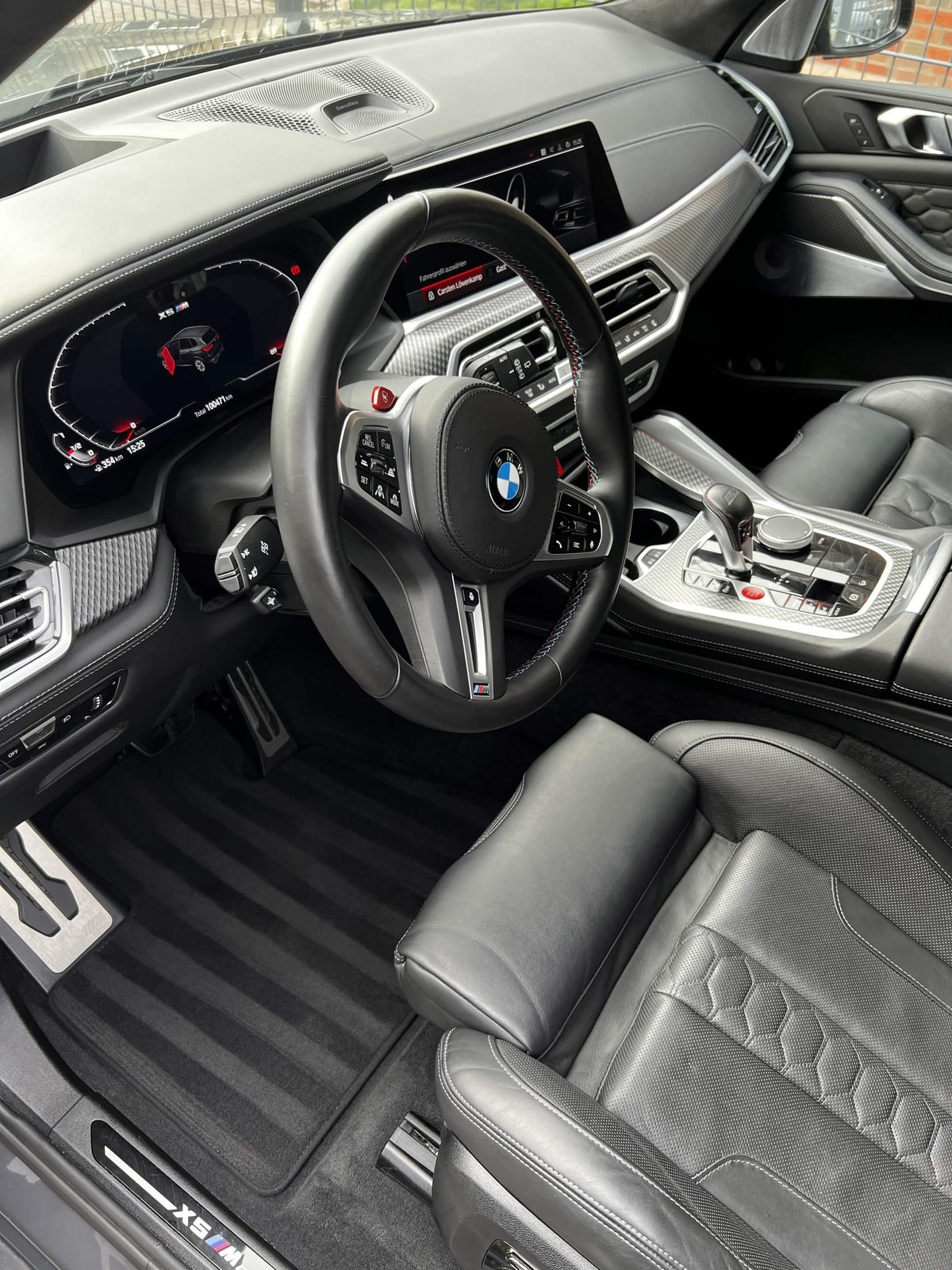 BMW X5 Innenraum nach der Premium-Aufbereitung — L&B CarCare Oldenburg